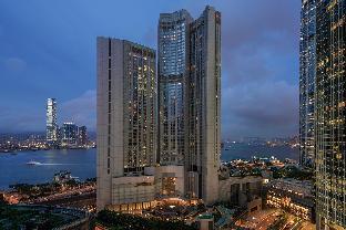 Four Seasons Hotel Hong Kong