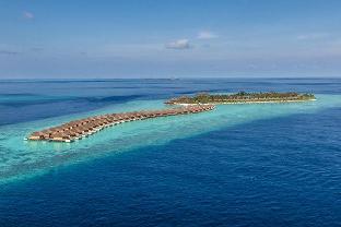 Hurawalhi Island Resort