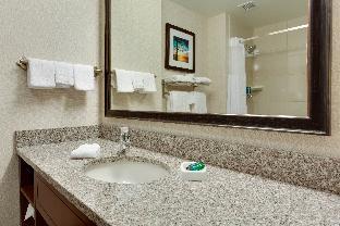 Drury Inn & Suites Fort Myers