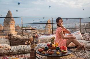 Lunar Cappadocia Hotel