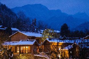 Zhangjiajie No.5 Valley Lodge