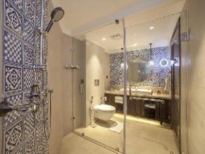 1031898_16012012230039262867 (Fragrant Nature Kochi – A Classified 5 Star Hotel – Kochi, India)