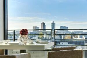 115541_16120716190049511268 (Mandala Suites – Berlin, Germany)