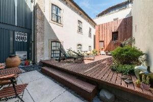 132eebed61b506035ef903d50981725f (Casa dos Loios by Shiadu – Porto, Portugal)