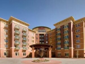 172621_1208041419007063504 (Drury Inn & Suites Flagstaff – Flagstaff (AZ), United States)