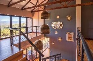 1781673_17011322160050312907 (Intle Game Lodge – Thornhill, South Africa)