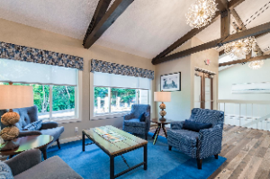 18f4ade8ca7506a355915634bb382545 (Rockport Inn and Suites – Rockport (MA), United States)