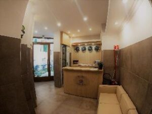 1932177_17031418530051544130 (Hotel Paolo II – Rome, Italy)