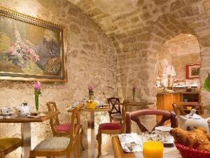 234150_13071719590013934239 (Relais des Halles Hotel – Paris, France)