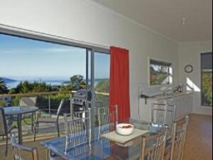 256950_15071409560032236447 (Driftwood Holiday Cottages – Huon Valley, Australia)