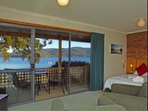 256950_15071409560032236449 (Driftwood Holiday Cottages – Huon Valley, Australia)
