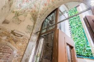26ff131322af1ed439b389022006b4e0 (Hotel Nani Mocenigo Palace – Venice, Italy)