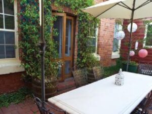 295473_15062314490030457938 (Graces Beechworth – Beechworth, Australia)