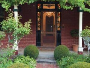 295473_15062314500030457942 (Graces Beechworth – Beechworth, Australia)