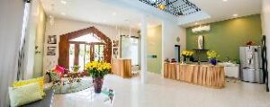 2d3b2aa22edd378b0fa1d1f693b51e4c (Home by the bridge – Kamphaengphet, Thailand)
