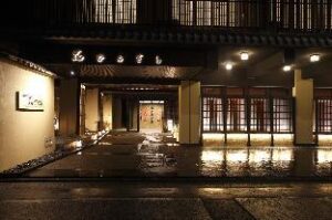344239_16091508330046472942 (Matsui Bekkan Hanakanzashi – Kyoto, Japan)
