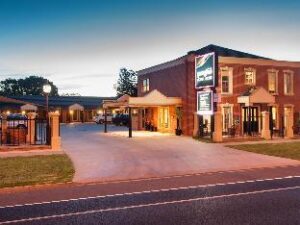 373989_14061806510019896960 (Georgian Motor Lodge – Echuca, Australia)