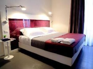 376492_15061620520029712026 (Inn Urbe Guest House – Rome, Italy)
