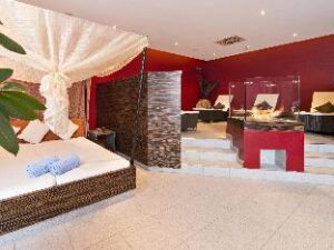 49652_14041020480019040237 (Grand Hotel des Bains Kempinski St. Moritz – Saint Moritz, Switzerland)
