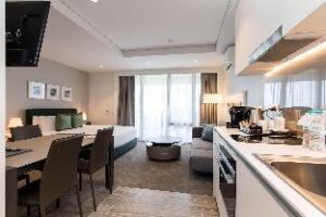 4bbfb04c9f555e3b18960ad8c47621aa (Branksome Hotel & Residences – Sydney, Australia)