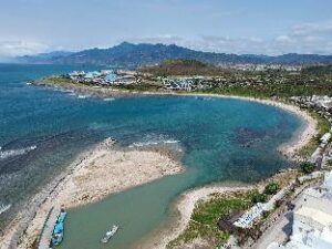 525f17eac704b53b94828e7d1f3b979b (FaHaus – Kenting, Taiwan)