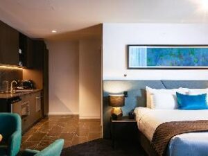 5822747_18092406130068121032 (Eatons Hill Hotel – Brisbane, Australia)