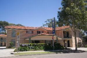 5828656_18092708520068180142 (Chittaway Motel – Central Coast, Australia)