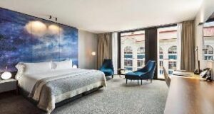 6158635_18121205590070331301 (MACq 01 Hotel – Hobart, Australia)
