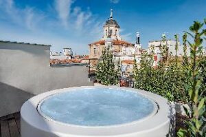 6658897_19030818430072836192 (CoolRooms Atocha Hotel – Madrid, Spain)