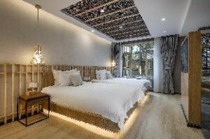 7176647_19043015250074163180 (Lijiang Muqian Hotel – Lijiang, China)
