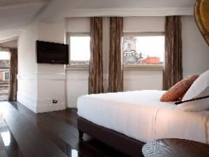 732248_16081820580045612260 (Palazzo Navona Hotel – Rome, Italy)