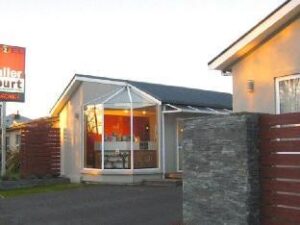 738627_14100105300022515192 (Buller Court on Palmerston – Westport, New Zealand)