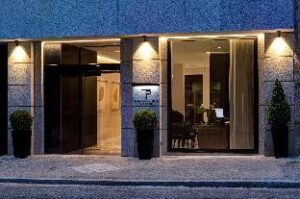 80dab1fc66dd3baebb1bd79b576c9fb0 (Pavilions Madrid Hotel – Madrid, Spain)