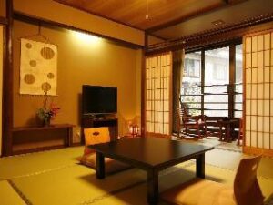 813281_15031518510026099043 (Yuraku Kinosaki Spa and Gardens Ryokan – Toyooka, Japan)