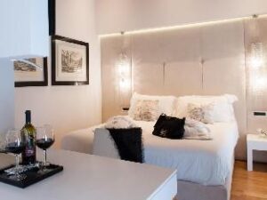 857896_15020617130025176272 (Argentina Residenza Style Hotel – Rome, Italy)