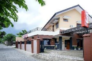 9ed4de87a463af2e87b3269ff2b66c1e (OYO 347 Bayang Brothers Guest House – Yogyakarta, Indonesia)