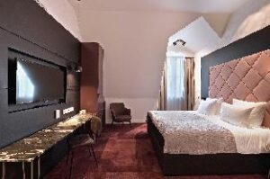 b8026e4297a3e02bffbe9206a3ab7e08 (Zaan Hotel Amsterdam – Zaandam – Amsterdam, Netherlands)