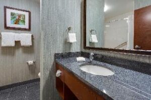 bc3309eb7ff2b701cecc39e0058779fb (Drury Inn & Suites Gainesville – Gainesville (FL), United States)