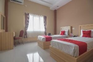 c3e287794f31939c0655bf6366d7b395 (RedDoorz near Islamic Center Samarinda – Samarinda, Indonesia)
