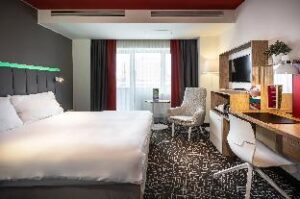 c3f30b9684c9ef93b88f408d4433389a (Park Inn By Radisson Bucharest – Bucharest, Romania)