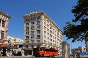 caff82591fd2eac7e00a0acd92aa31a7 (Hotel Gibbs Downtown Riverwalk – San Antonio (TX), United States)