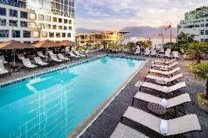 d3f6799b5b320e2af83d3a8a19cc0682 (Fairmont Waterfront – Vancouver (BC), Canada)