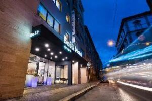 f7749d70c0853da941c437d85341d66e (Bo33 Hotel Family and Suites – Budapest, Hungary)