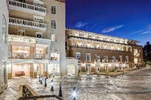 fb2bbd3340db0d826d6116bf3d1155f9 (Drury Plaza Hotel Santa Fe – Santa Fe (NM), United States)