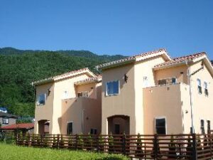 fe0765c564a03dc2591e276b94354248 (Villa Ensoleille – Fujikawaguchiko, Japan)