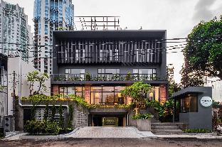 La Boheme Rooms and Coffee