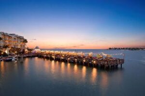 927a453f1f285d90789ba9d343e246d9 (Ocean Key Resort & Spa – Key West (FL), United States)