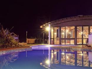 Kimi Ora Eco Resort – Motueka, New Zealand