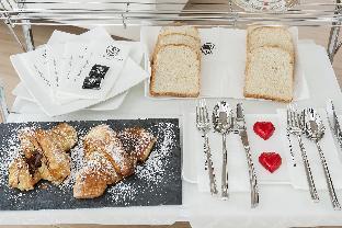 Vatican Style Suite – Rome, Italy