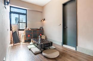 Lane 703, Section 1, Ximen Road